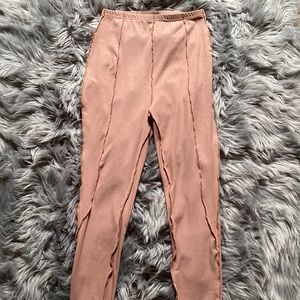 Ribbed knit seam detail leggings